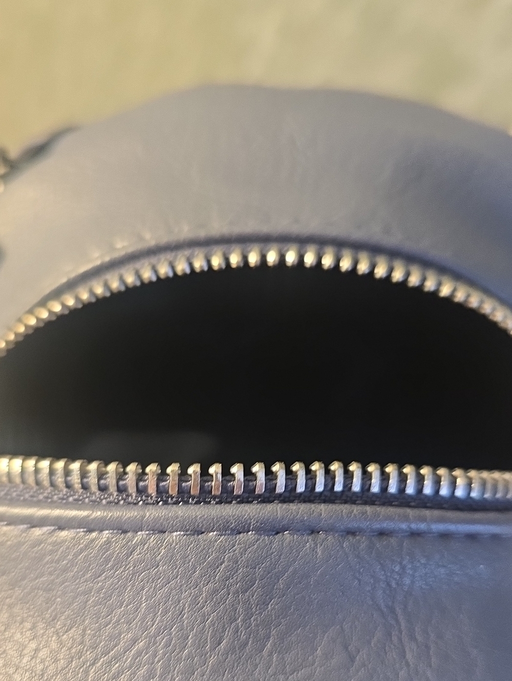 Loume Vegan Leather Navy Small Backpack New - Picture 5 of 8